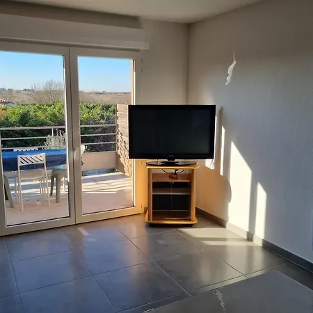 2 Bedrooms 60m - 4 People -